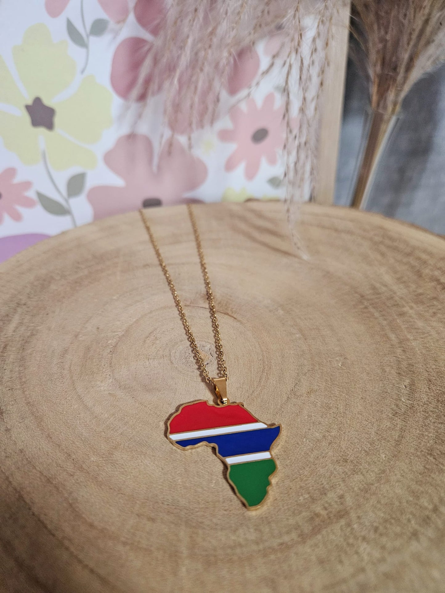 Gambia Halskette