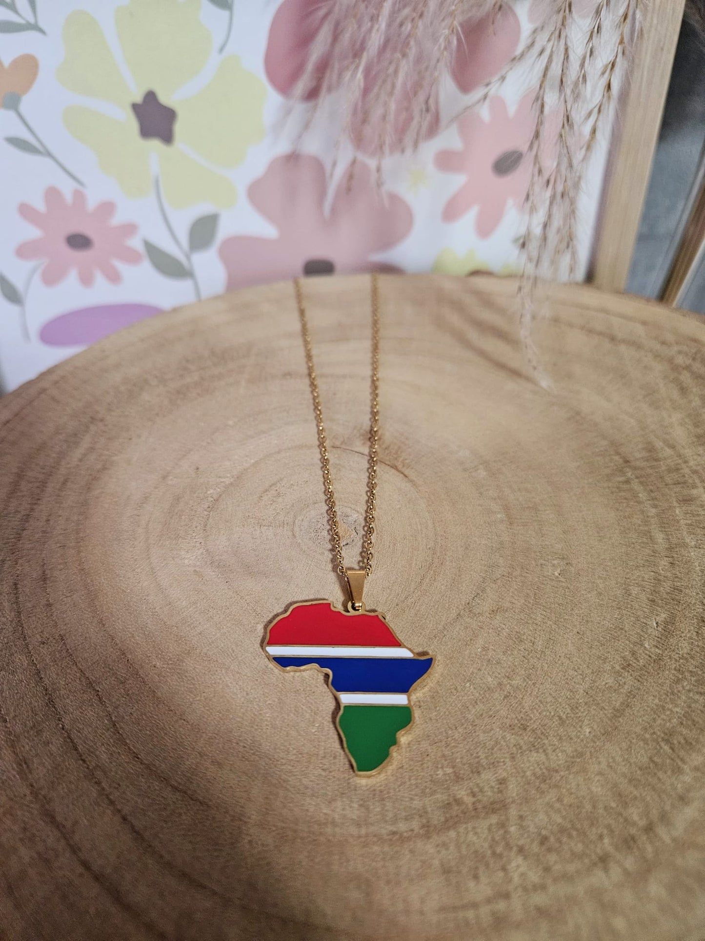 Gambia Halskette