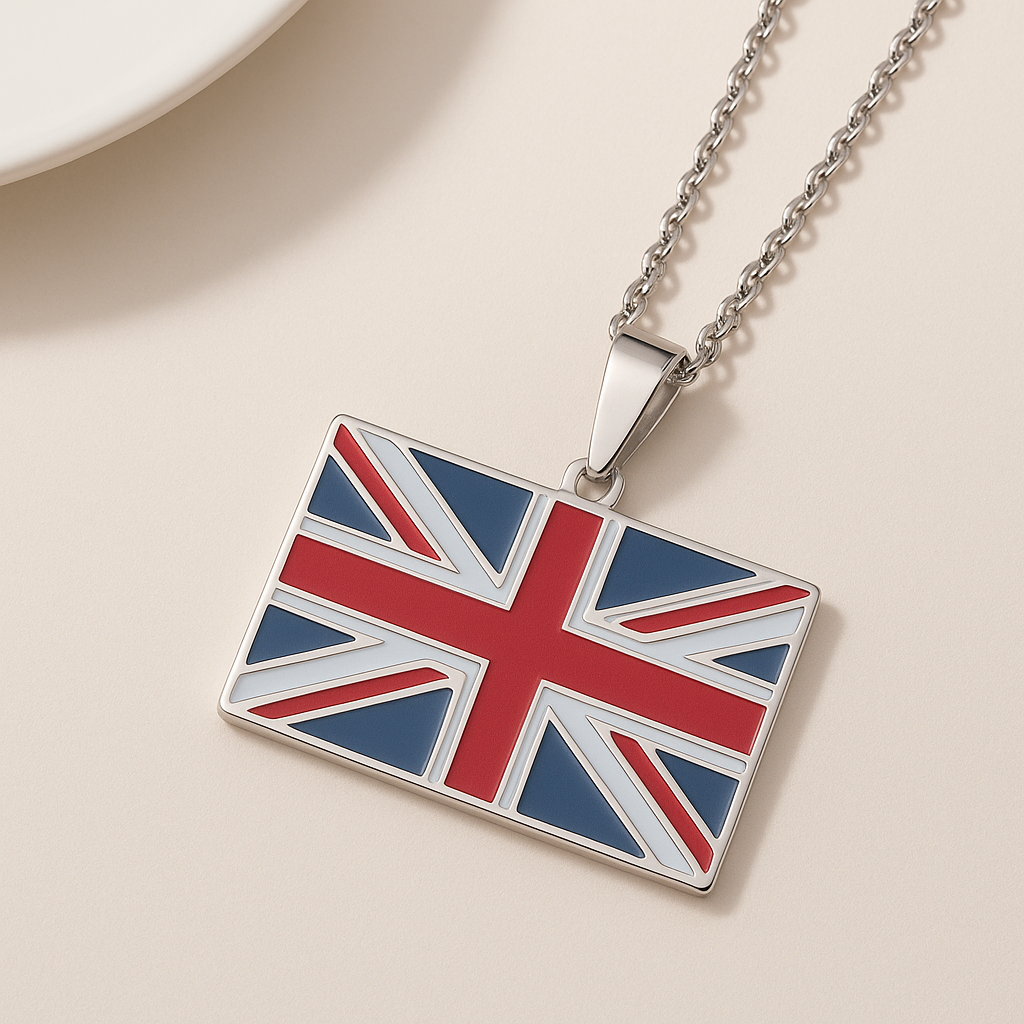 Silberne Großbritannien Flaggen Halskette – Rot Weiß Blau