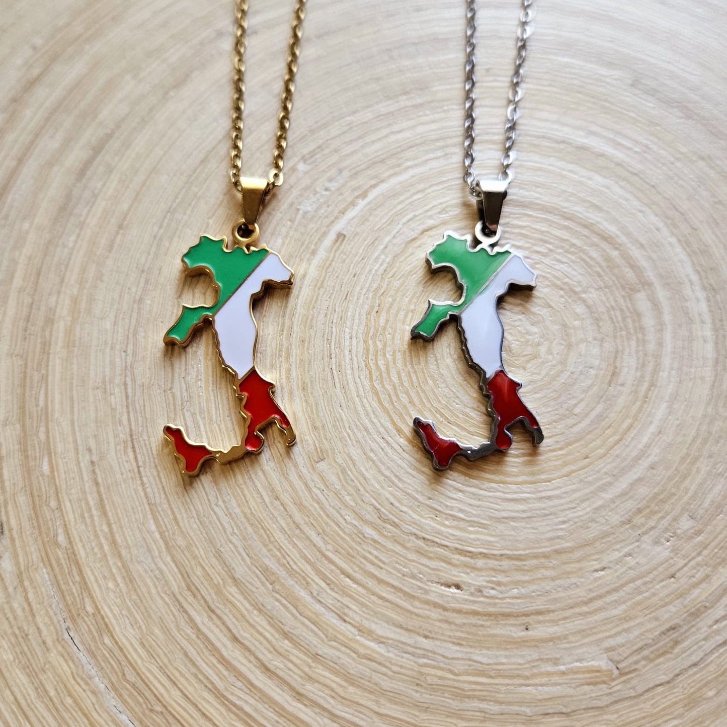 Italien Halskette mit Länderumriss und Flagge in Gold und Silber