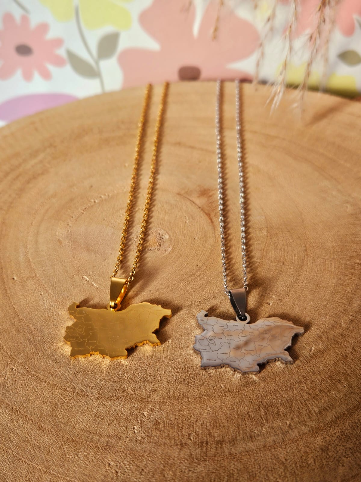 Bulgaria necklace